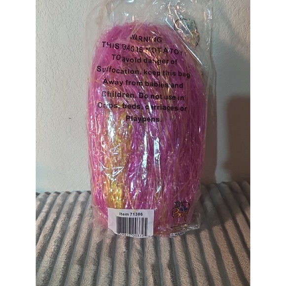 Vtg NOS Pink Yellow Easter Basket Grass 4oz Cellophane It's In The Bag Filler - Picture 4 of 5